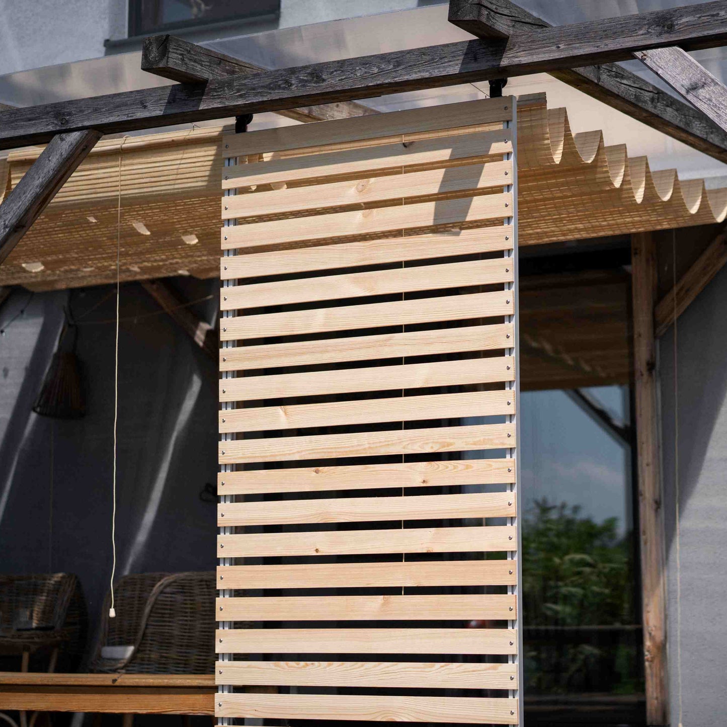 Pare-soleil en bois pour terrasse avec cadre en aluminium - Naturel