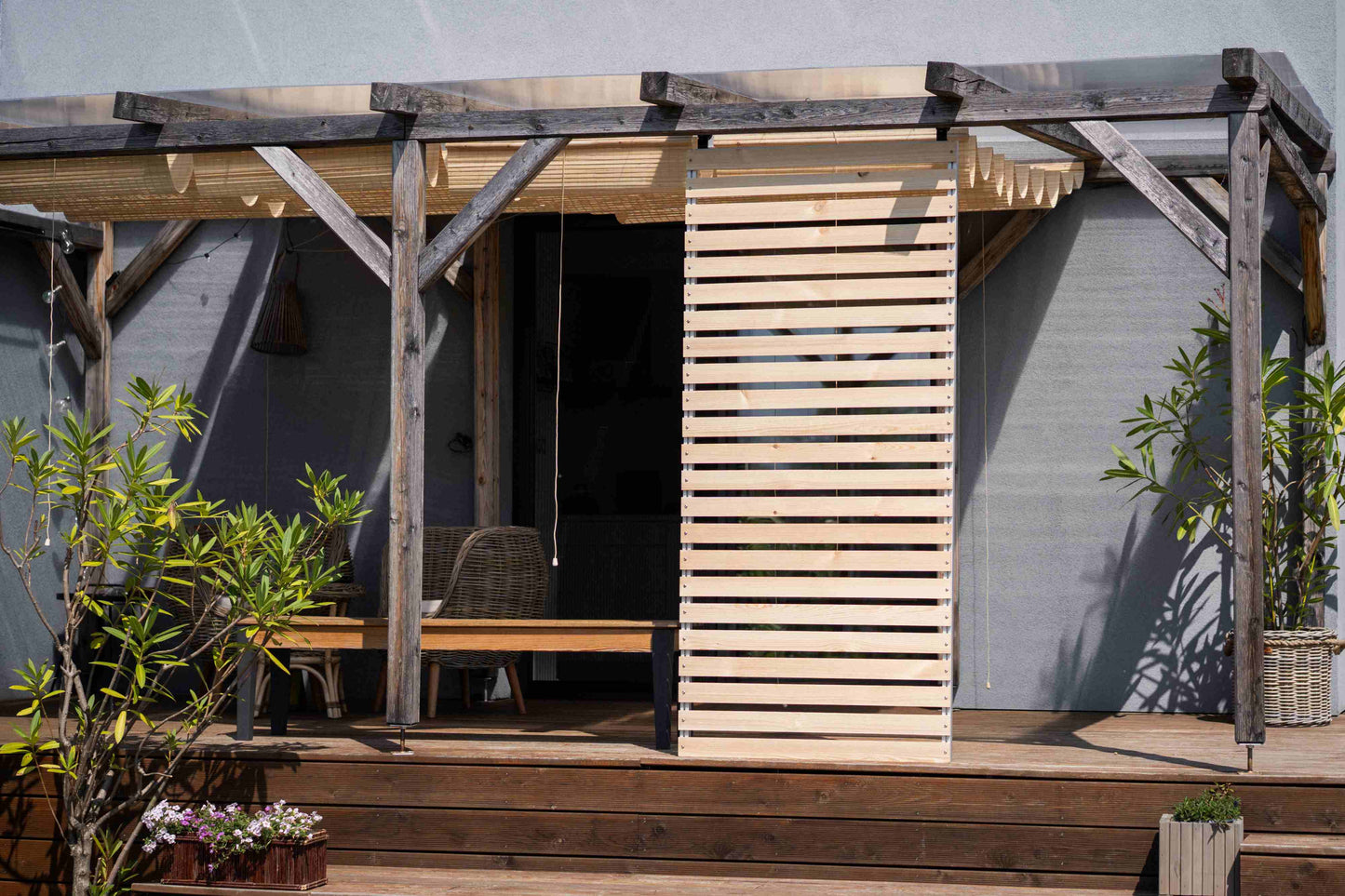 Pare-soleil en bois pour terrasse avec cadre en aluminium - Naturel