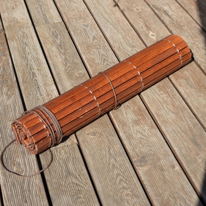 Store enrouleur en bois pour pergola - Cerisier